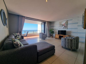 Accommodation Front - Immaculate 4 Sleeper with Ocean & Harbour Views